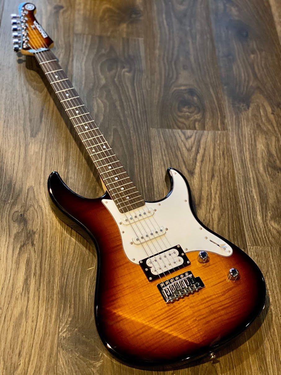 Yamaha Pacifica 212VFM